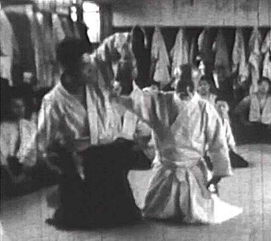 Chapter III - The Kajos in Budō #5 - Law n°4 (四法): yonkyo-tenchi nage